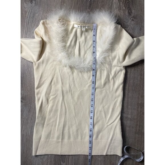 Max Studio Cream Knit Silk Blend Fitted Top with Feathery Boa Neckline Sz S - Picture 7 of 9